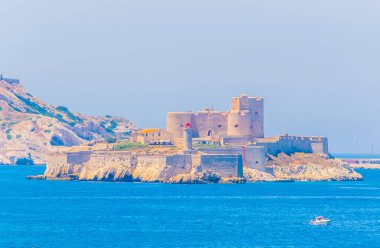 Chateau d'If hapishane nerede Alexander Dumas romanı, Marsilya, Frangı Monte Cristo sayıma hapse atıldı