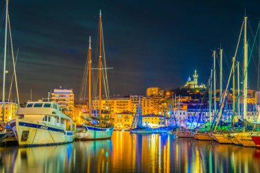 Vieux Port Marseille, Frangı adlı gün batımı görünümü