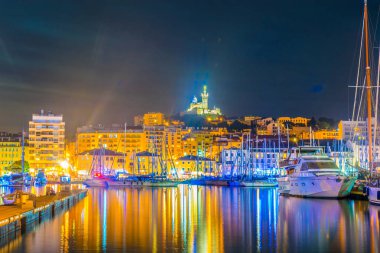 Vieux Port Marseille, Frangı adlı gün batımı görünümü