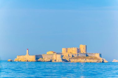 Chateau d'If hapishane nerede Alexander Dumas romanı, Marsilya, Frangı Monte Cristo sayıma hapse atıldı
