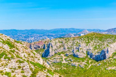 Havadan görünümden les Calanques Milli Parkı, Frangı Marsilya