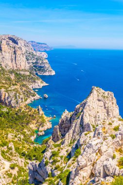 Franc 'taki Calanques Ulusal Parkı' nda Calanque Sugiton