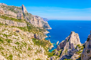 Franc 'taki Calanques Ulusal Parkı' nda Calanque Sugiton