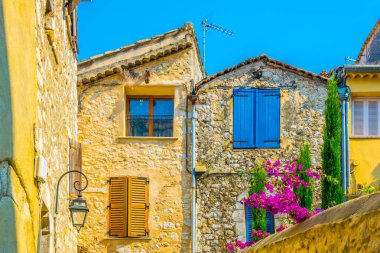 Dar sokak içinde eski şehir, Saint Paul de Vence, Frangı