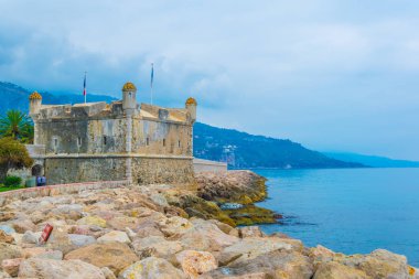 Bastion Müzesi Jean Cocteau, Menton, Frangı