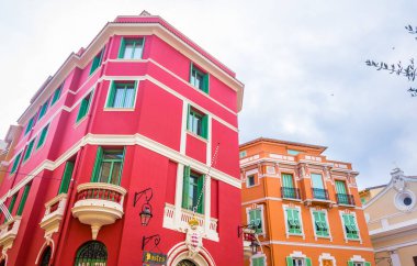 Monac Merkezi dar bir sokakta