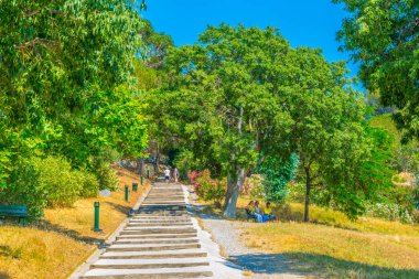 Kalesi, Saint Tropez için Frangı önde gelen sokak