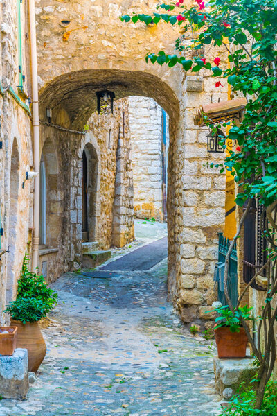 A narrow street in the old town of Saint Paul de Vence, Franc