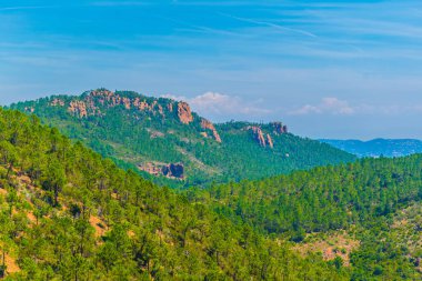 Frankta Esterel Massif