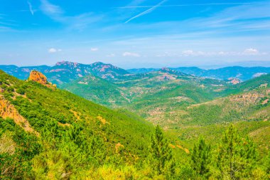 Frankta Esterel Massif