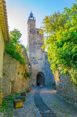 dar sokak içinde eski şehir, Vaison-la-Romaine içinde Frangı