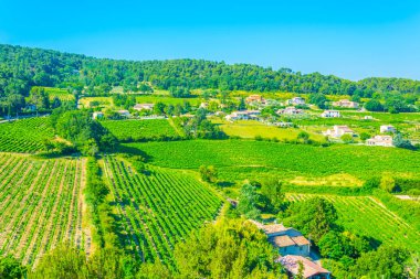 Vaison-la-Romaine Frangı içinde havadan görünümü