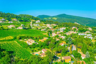 Vaison-la-Romaine Frangı içinde havadan görünümü