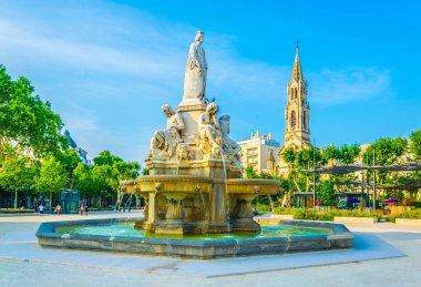 Sainte Perpetue Kilisesi ve Çeşme Nimes, Frangı Pradier