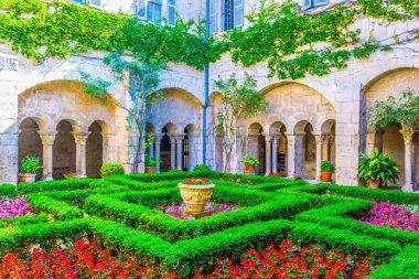 Sigarasız, iç avlu Manastırı saint paul de mausole Frangı içinde