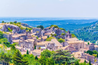 Les Baux ortaçağ köyü des Frangı Provence