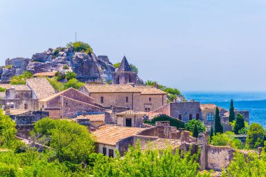 Les Baux ortaçağ köyü des Frangı Provence
