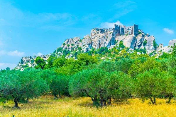 Chateau Des Baux Σκαρφαλωμένο Πάνω Από Χωριό Les Baux Des — Φωτογραφία Αρχείου