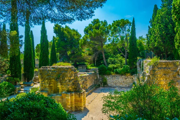 Utsikt Över Trädgård Inne Den Fort Saint Andre Villenueve Les — Stockfoto