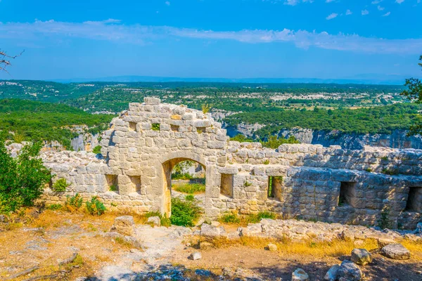 Buoux Castle Overlooking Luberon Regional Natural Park Franc — Stock Photo, Image