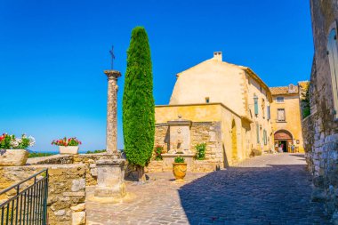 Bir çapraz Frangı Menerbes Köyü'nde bakış açısıyla