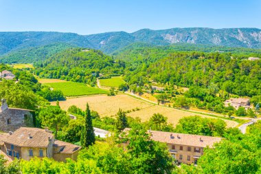 Franc 'taki Menerbes köyü