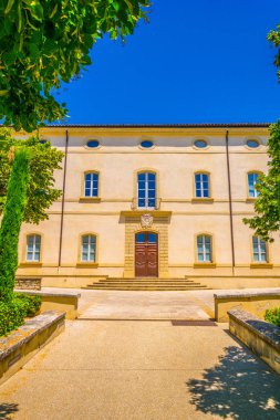 Belediye Binası Frangı köyde Gordes