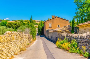 village des bories Frangı içinde giden yol