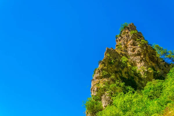 Berg Boven Fontaine Vaucluse Dorp Franc — Stockfoto