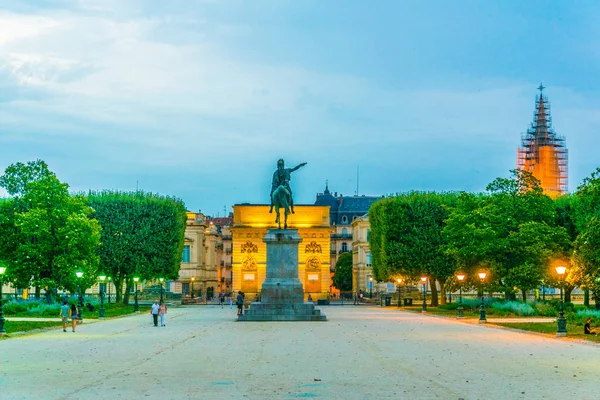 Solnedgång Utsikt Över Promenade Peyrou Domineras Statyn Kung Louis Xiv — Stockfoto