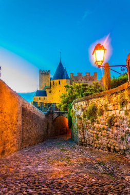 Işıklı sur Carcassonne, Frangı üzerinden gece görünüm