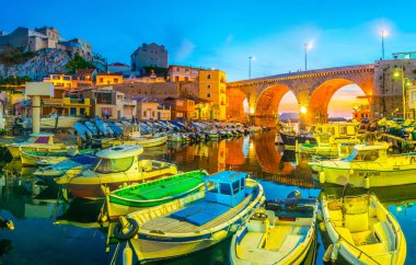 Marsilya Vallon des Auffes limanı, Franc