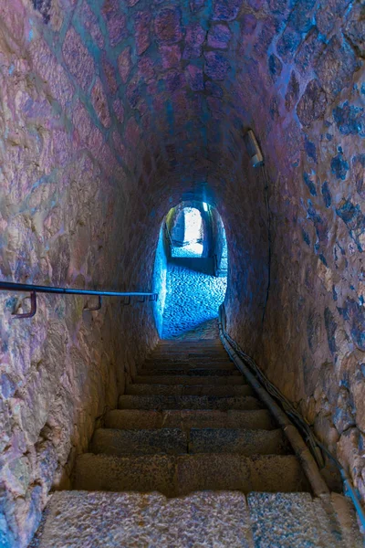 ヴィルフランシュ Conflent フランでフォート リベリアへ通じる急な階段 — ストック写真