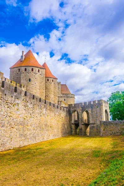 Porte Narbonnaise Que Conduce Casco Antiguo Carcasona Franc — Foto de Stock