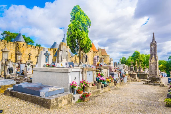 Friedhof Unter Bewölktem Himmel Carcassonne Frankreich — Stockfoto
