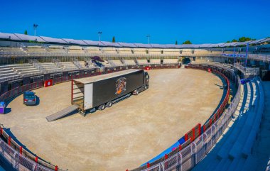 Frejus, Fransa, 16 Haziran 2017: Roman amphitheater Frejus, Fransa