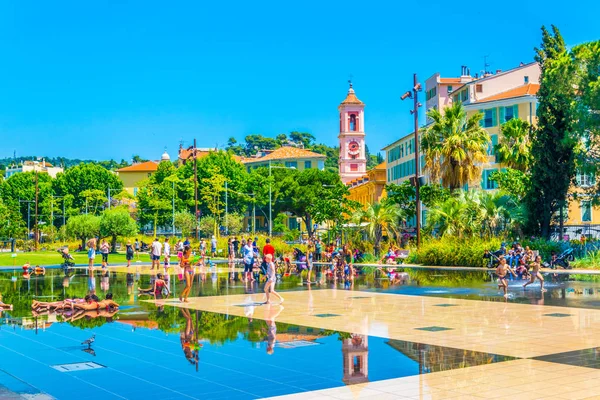 Niza Francia Junio 2017 Los Niños Están Jugando Dentro Una — Foto de Stock