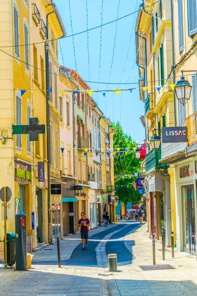 Naranja Francia Junio 2017 Gente Está Paseando Por Una Calle —  Fotos de Stock