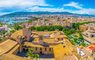 Almudaina Sarayı, Spai ile Palma de Mallorca havadan görünümü