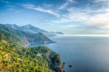 Mallorca Sahil hizalayıp düzensiz bırakmak yakın de Valldemossa, Spai bağlantı noktası
