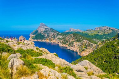 İnsanlar Es Colomer bakış, Mallorca, Spai görünümünden tadını çıkarıyor