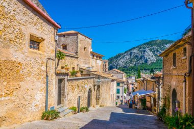 Pollenca, Mallorca, Spai El Calvari chapel önde gelen Carrer del Calvari merdiven 365 adımlardan