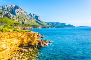 Düzensiz sahil Mallorca adlı Cap Ferrut