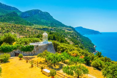 Beyaz Tapınak görünümünü oğlu Marroig, eski konak Arşidük Luis Salvado, Mallorca, Spai de yer alan
