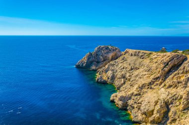 Düzensiz sahil Mallorca Cala Ratjad adlı