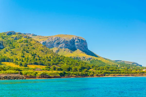 自然地中海公园的山峰 — 图库照片