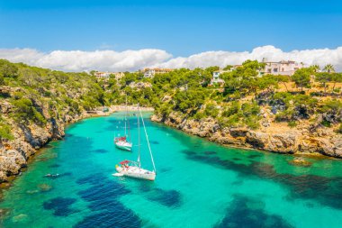 Mallorca, Spai koyunda Cala Pi