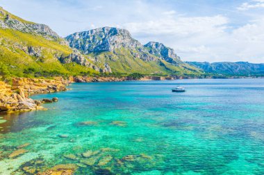 Düzensiz sahil Mallorca adlı Cap Ferrut