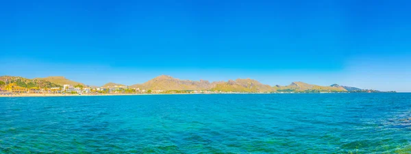 Spai 阿勒古迪亚海滩旁的度假胜地 — 图库照片