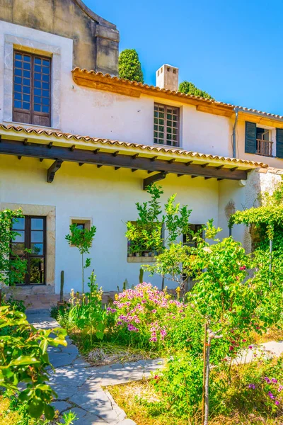 Real Cartuja de Valldemossa, Mallorca, Spai 'deki bahçe.